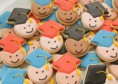 /album/fotogaleria/mini-graduate-cookies-close-up-jpg/